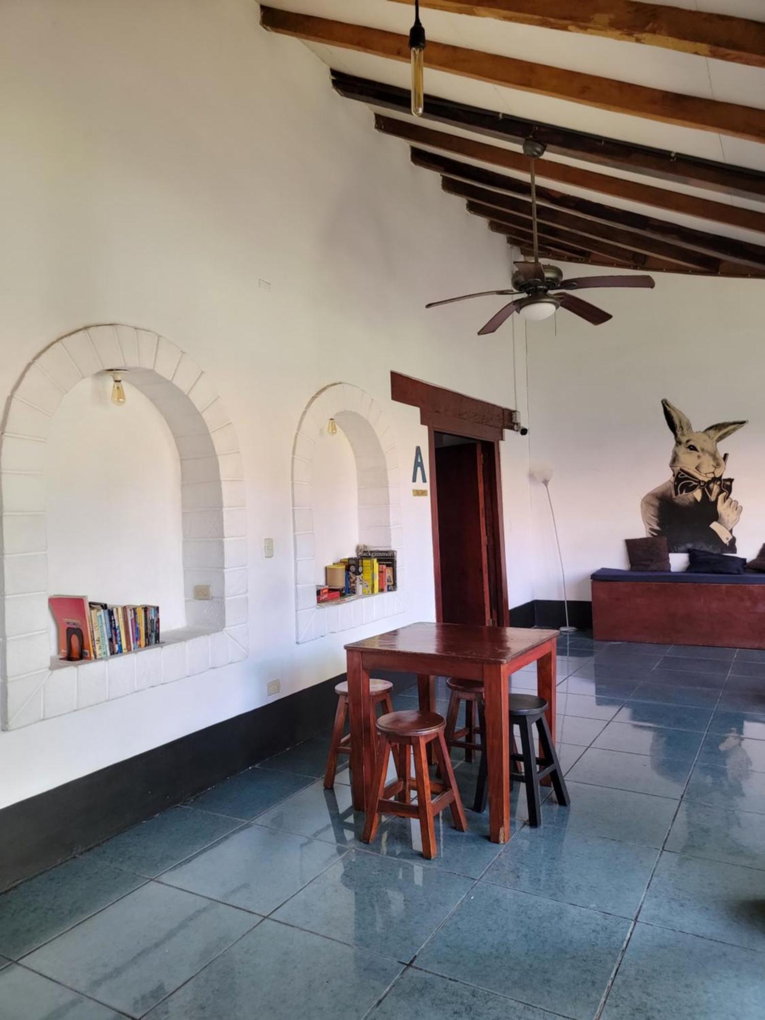 Poco A Poco Hostel León المظهر الخارجي الصورة