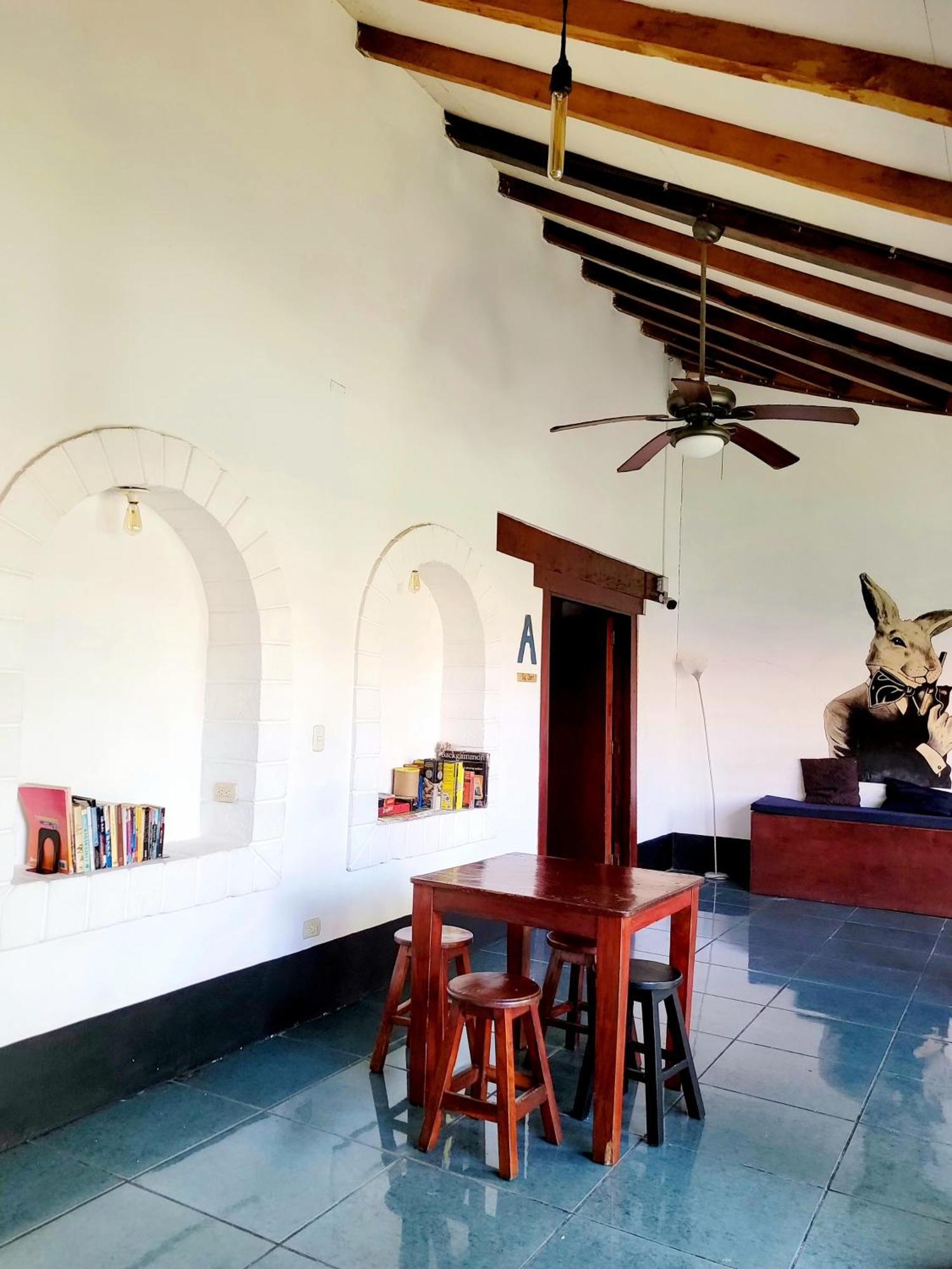 Poco A Poco Hostel León المظهر الخارجي الصورة